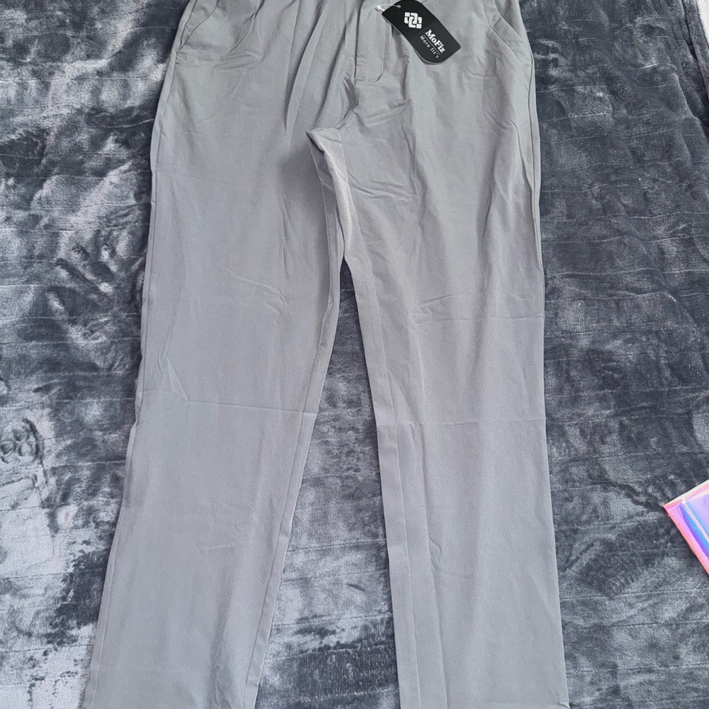 Stylish Women’s Gray Pants